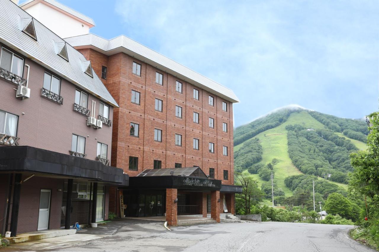 Hotel Silk Inn Madarao Iiyama Dış mekan fotoğraf